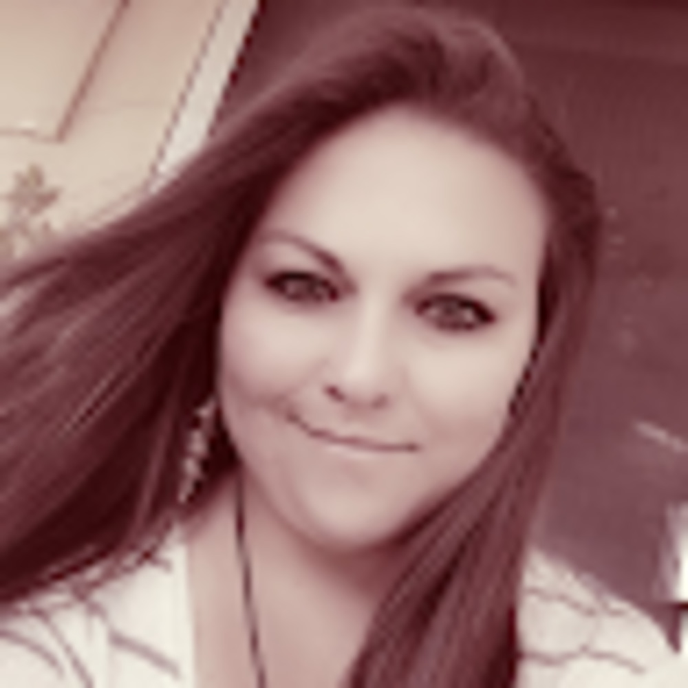 Meet your Posher, Camille